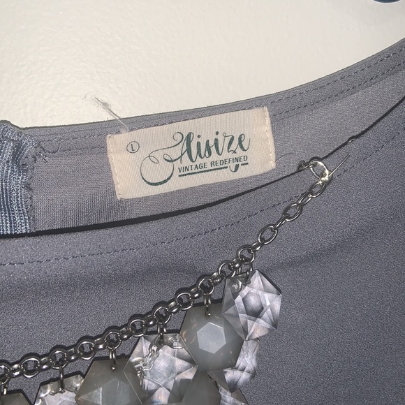 Dress - Picture 3 of 5